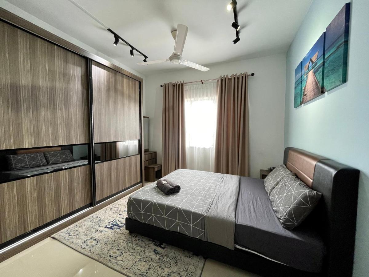 Apartment In Ladang Tok Pelam Kuala Terengganu Exterior photo
